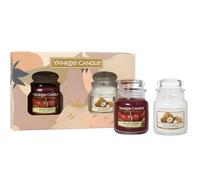 Yankee Candle Coffret cadeau | 2 petites cerises noires originales de 104 g et couverture douce | Fragération durable, 2 petites bougies en pot, cadeau de Noël parfait pour les femmes, jusqu'à 30