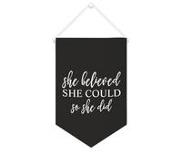 Yelolyio Drapeau mural en toile avec citation inspirante « She Believed She Could So She Did » - Décoration murale - 25,4 x 38,1 cm - Cadeau de pendaison de crémaillère