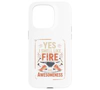 Yes I Smell Like Fire and Awesomeness Enclume de Forgeron Coque pour iPhone 15 Pro