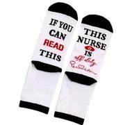 YIZITU 1 paire de chaussettes « If You Read This Nurse Offduty » - Motif lettres - Cadeau d'appréciation pour infirmière - Ajustement élastique - En coton - Coupe élastique au milieu du mollet, Noir