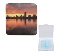 YJWANDO Boîte de rangement compacte pour masque, motif horizon de Boston Charles River City Skyline Sunset Print Boîte de masque portable légère et portable en polypropylène, idéale pour tous les