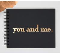 You and Me Album photo pour album de mariage Feuille d'or gaufrée 15,2 x 19,1 cm 90 pages vierges, couverture souple, album souvenir de mariage, premier Noël, album photo Polaroid ou Instax (BK/Go)