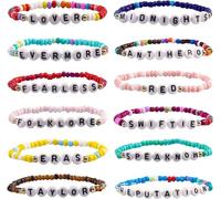 YSDYY 12 bracelets d'album colorés, 1 sac de rangement noir, bracelet avec perles en forme de lettre, livré avec un sac de rangement de 10 x 12 cm, Argile polymère
