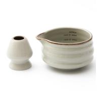 YumiPLUS Lot de 2 bols à matcha avec porte-fouet, bol à matcha en céramique gris avec bec verseur, bol en porcelaine de 478,8 g avec graduations, bol à mélanger le thé avec support pour fouet, coffret