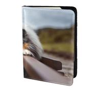 YUNWEIKEJI Rough Collie Bokeh Railway Chiens Animaux de Compagnie Rough, Porte-Passeport Portefeuille de Voyage en Cuir PU Étui pour Passeport Couvre-Passeport 5,5 Pouces