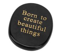 Yusat Pierre de poche gravée naturelle avec inscription de motivation « Born to Create Beautiful Things » pour les parents, la famille, les amis