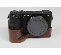 Zakao A6600 - Demi-étui en cuir synthétique avec ouverture par le bas - Avec dragonne - Pour Sony Alpha A6600 - Café