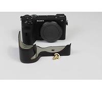 Zakao A6600 - Demi-étui en cuir synthétique avec ouverture par le bas - Avec dragonne - Pour Sony Alpha A6600 - Noir