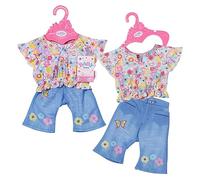 Zapf Creation Baby Born Jean Tendance - pour Les poupées de 43 cm - avec 1 Chemise, 1 Pantalon & 1 Cintre - pour Les Petites Mains - Développe l’empathie & Les aptitudes sociales - 3 Ans + 832677