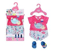 BABY born Pyjama de bain 43 cm – avec chaussures, cache-couche et cintre – 3+ ans