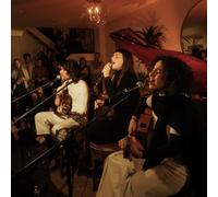 ZE IBARRA feat. DORA MORELENBAUM & JULIA MESTRE - Live at GLASSHAUS [Import]