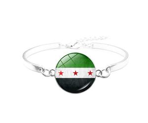 Zeizafa Polyvalent Et Robuste Tissé À La Main avec des Motifs De Drapeaux Syriens pour Les Activités Nationales Et Culturelles À Porter Quotidien.