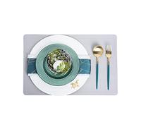 ZHCHAO Un ensemble de vaisselle verte ensemble de vaisselle occidentale assiette serviette boucle combinaison décoration de table décoration de table
