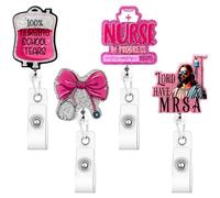 Zkptops Lot de 4 porte-badges amusants pour infirmière, avec pince crocodile rétractable, porte-badge, pour infirmières, médecins, étudiants, décoration en acrylique, porte-nom, accessoires pour