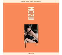 Zone - Y Version [Coffret CD inclus divers Goodies dont poster, carte postale, etc.)