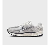Nike - Zoom Vomero 5 - Femme - Chaussures - Gris - Taille: 40 EU