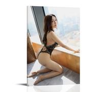 ZOZO HOUSE Girl Kneeling on the Ground Looking at The Scenery Outside The Window Chambre 16 x 24 pouces (40 x 60 cm)