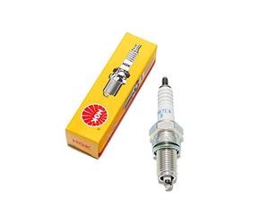 Zündkerze NGK DPR7EA-9 entstört | Article unique; livraison 1 pièce; usage motocyclette, quad et enduro; compatible avec Kawasaki, compatible avec Triumph