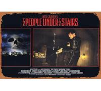 Zuhhgii Plaque rétro en étain The People Under The Stairs, carte originale de hall 3 Wes Craven Brandon Adams, affiche rétro du film classique, plaque en métal pour bar, décoration murale 20,3 x 30,5