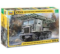 ZVEZDA 3700 1/35 STZ-5 Tracteur D'Artillerie Soviétique Avec BM-13 "Katyusha"