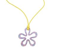 ZYKEJJDDAK Collier ras du cou délicat en acrylique avec pendentif en forme de fleur creuse, idéal pour une tenue décontractée ou formelle, 44mm, Acrylique, Pas de gemme